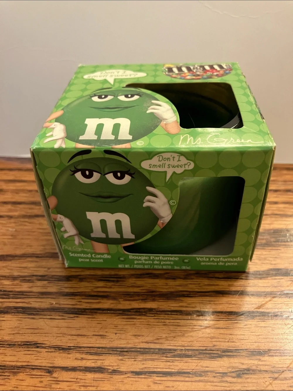 M&M'S Ms. Green Scented Candle - Green Packaging